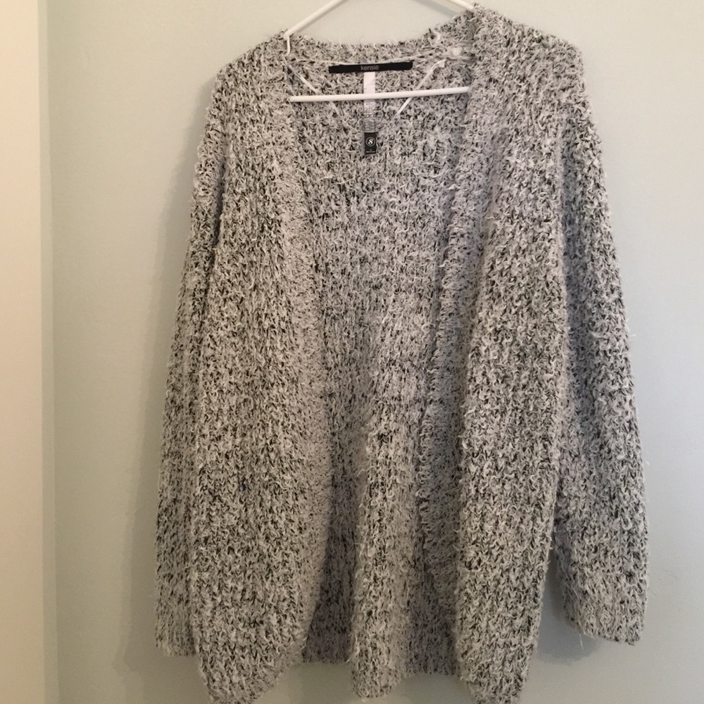 Kensie Warm Black & White Soft Sweater - Small