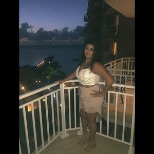 Meet your Posher, Gabriella