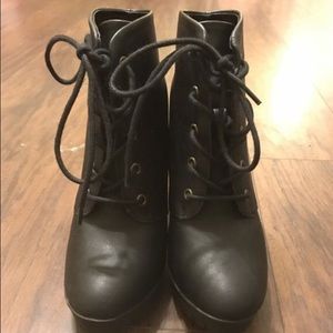 MADDEN GIRL LEATHER HEELS