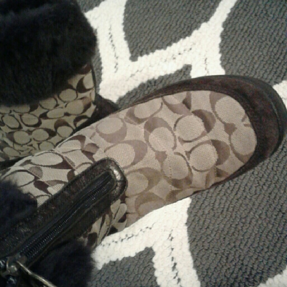 Coach boots 7