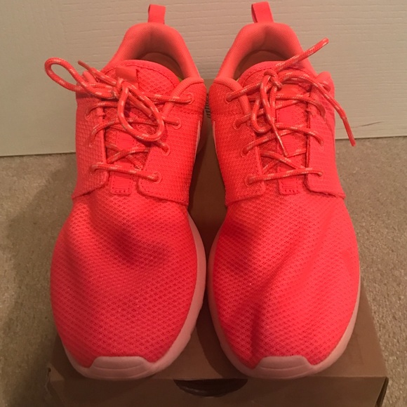 Nike Roshe Run - Picture 4 of 4