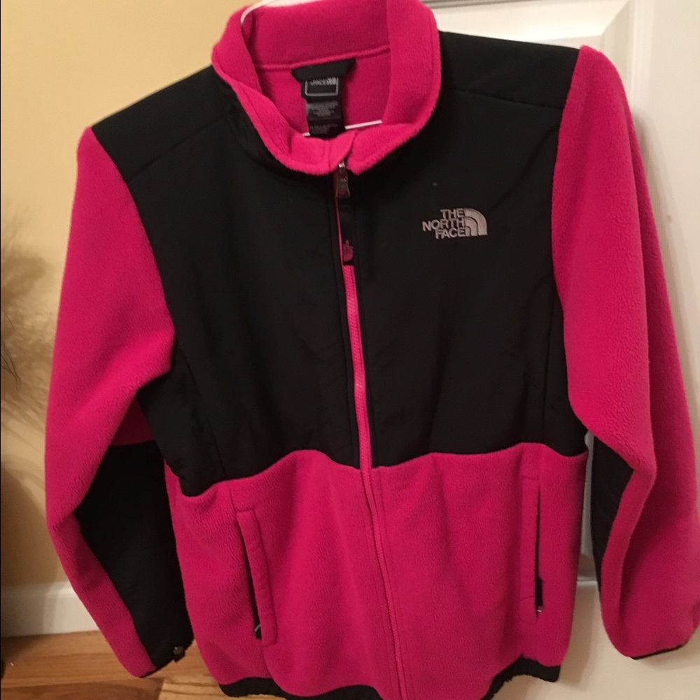 Womens/girls Magenta Northface zip up jacket