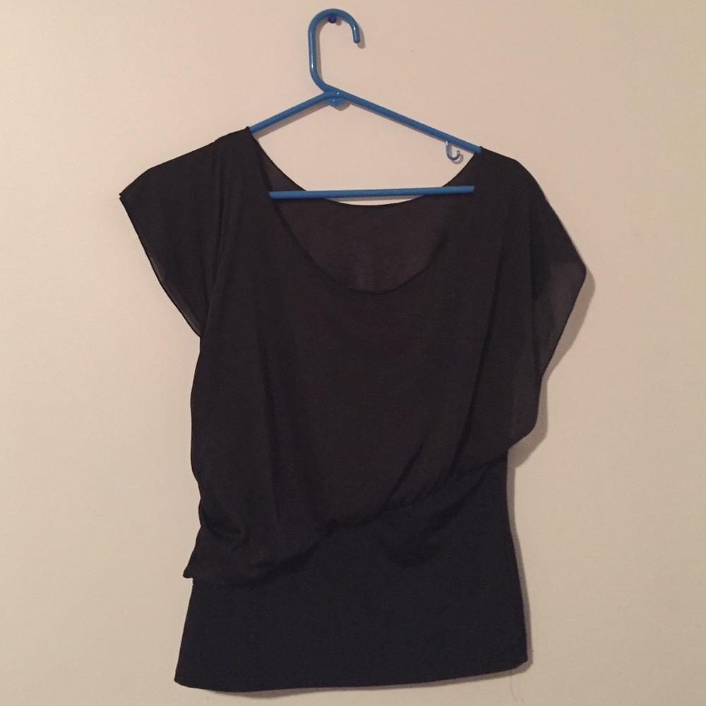 Black asymmetric tank with sheer tee