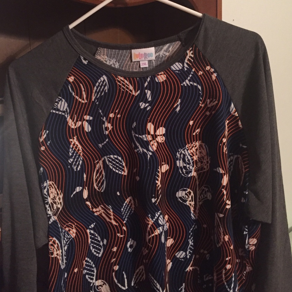 Lularoe Randy T