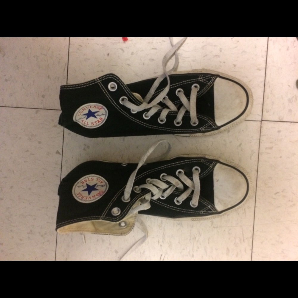 Converse high tops size men's 6 women's 8