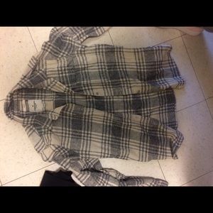 American Eagle Flannel White and grey size Large
