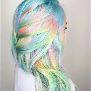 Meet your Posher, Pheebs