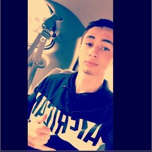 Meet your Posher, Tyler