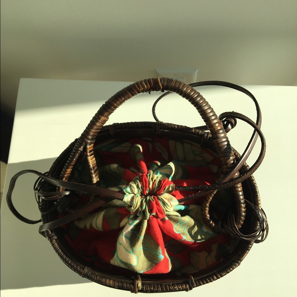 Handbag - Picture 2 of 2