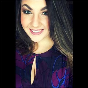 Meet your Posher, Emily