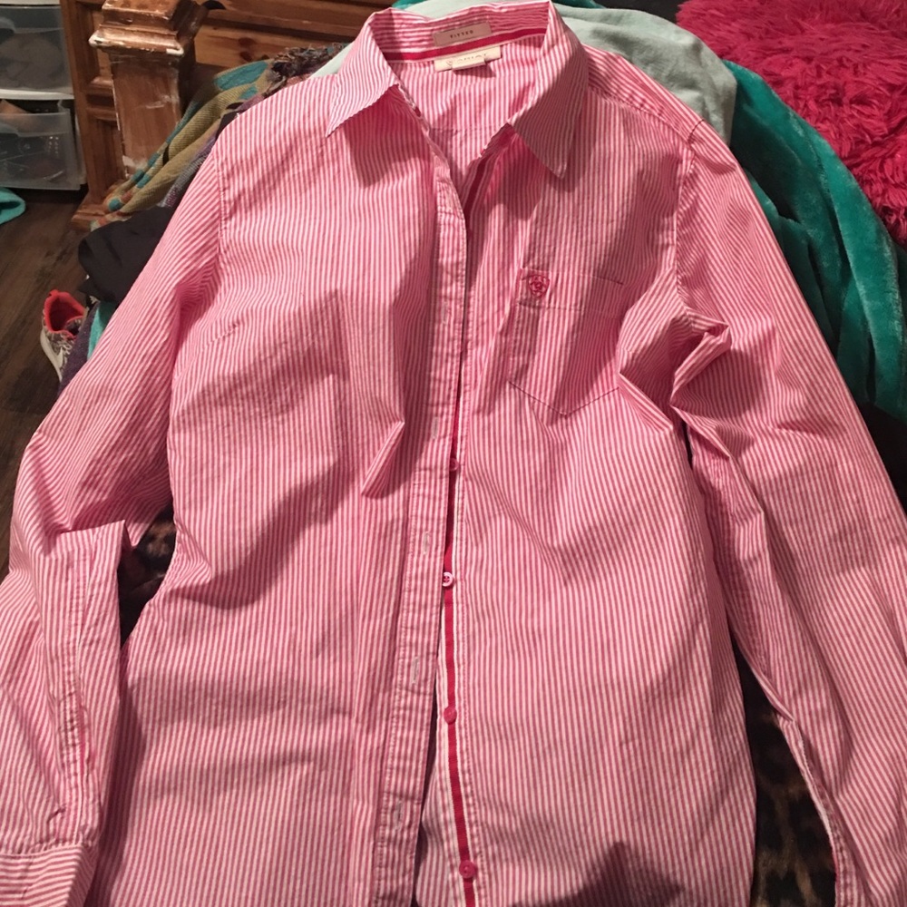 ⚠️LAST CHANCE⚠️Women's pink/white ariat button up