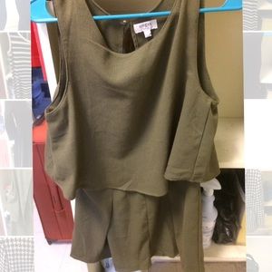 Unge Romper green size medium