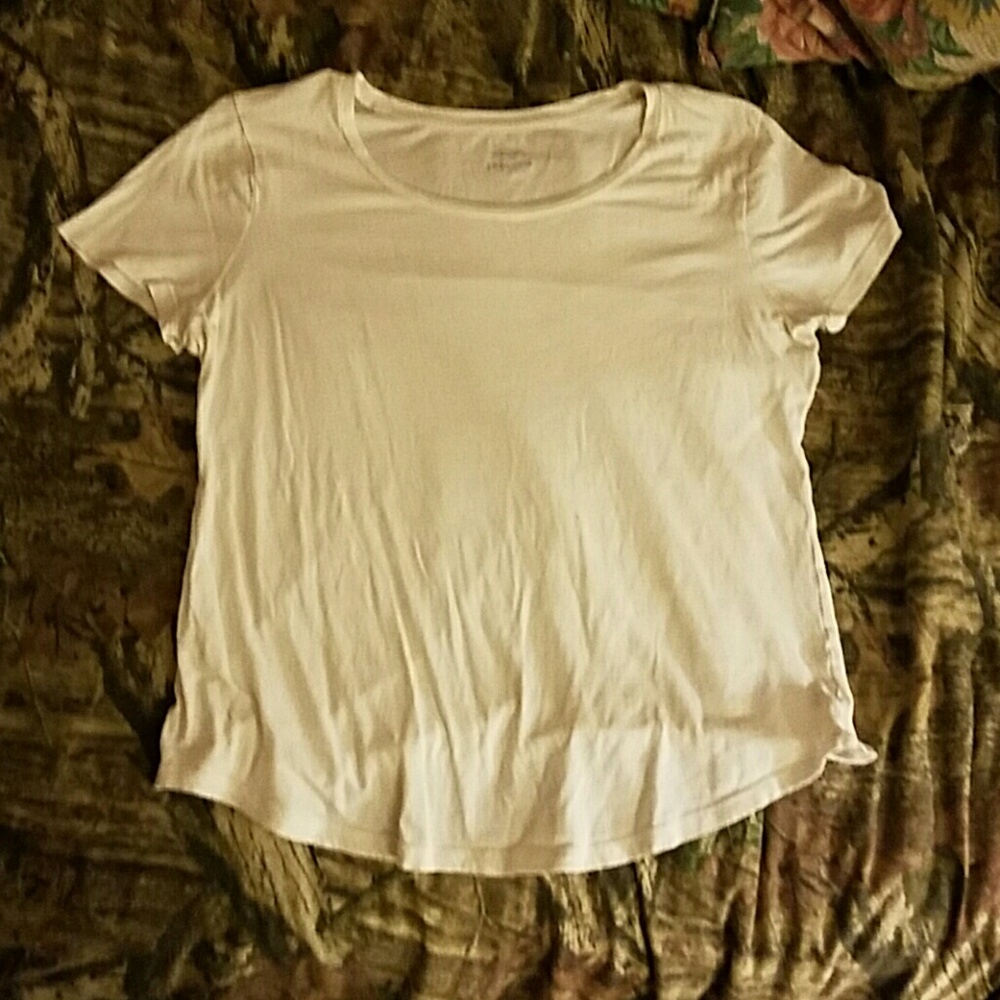 White old Navy Relaxed  woman's medium