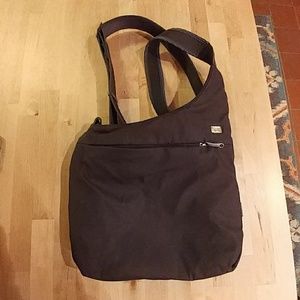 Pacsafe crossbody bag, excellent condition