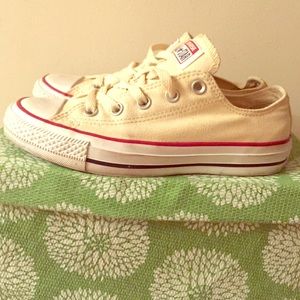 Size 6 cream chucks worn twice , good condition