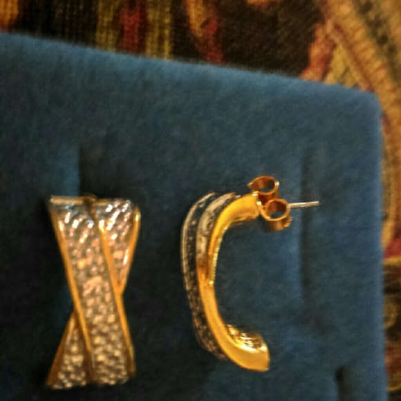 JEWELRY - Picture 2 of 2