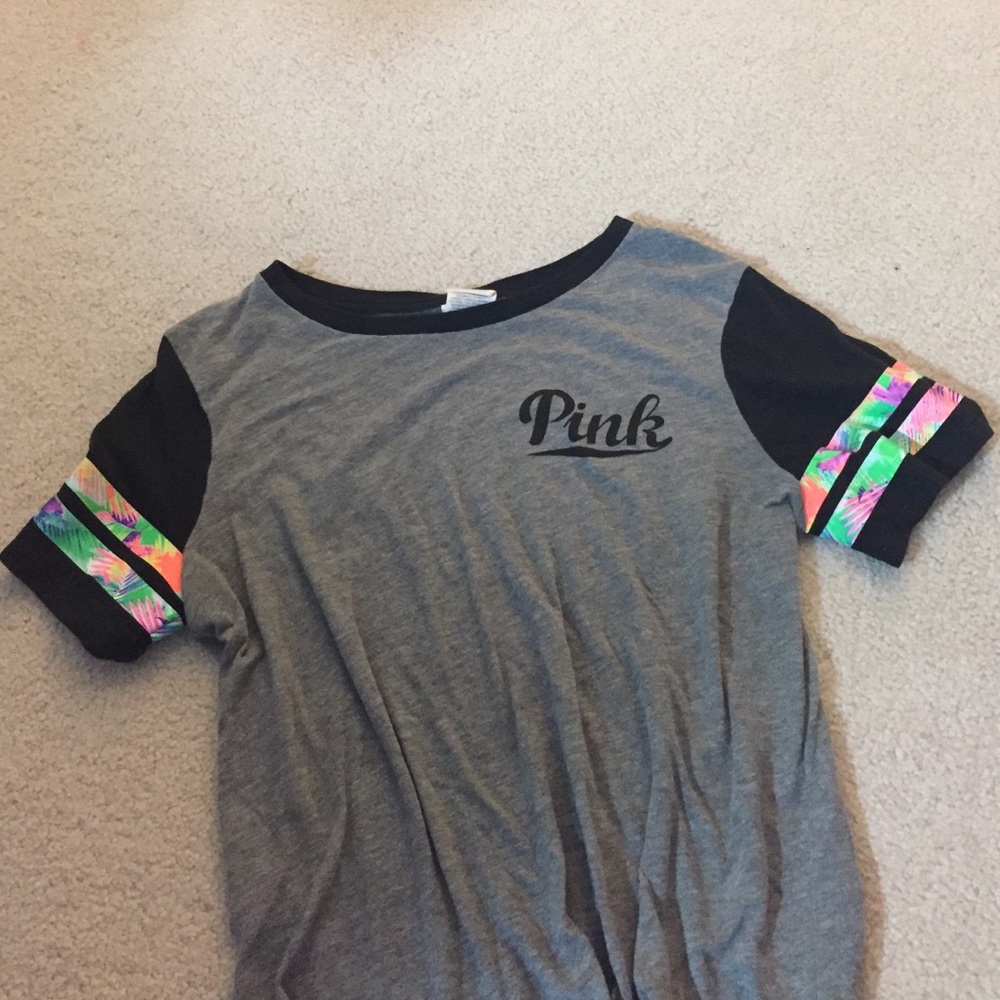 Pink tee