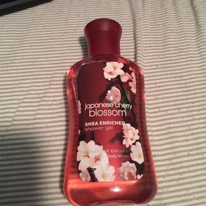 Japanese cherry blossom shower gel
