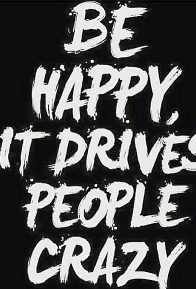 Meet your Posher, Angie - Picture 3 of 5