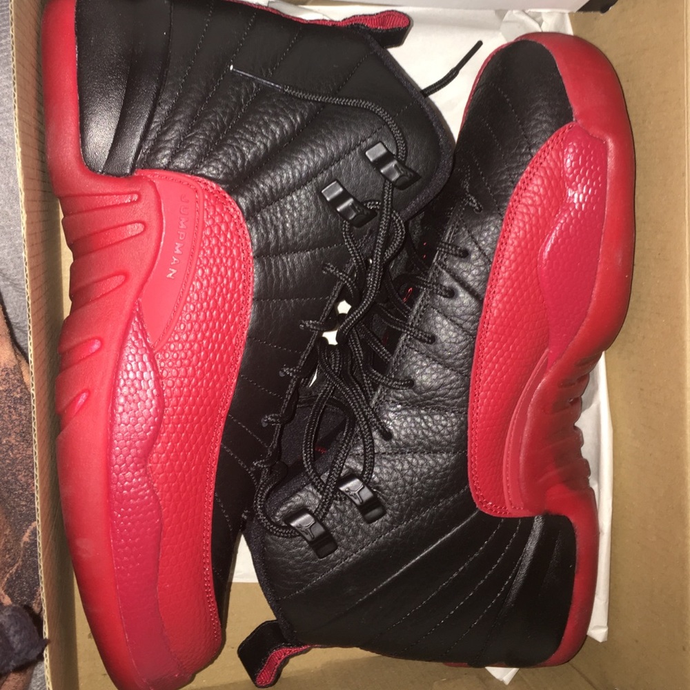 Air jordan 12 Flu games