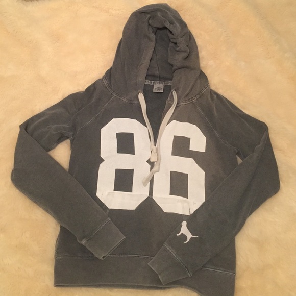 PINK Victoria's Secret Tops - Victoria Secret Pink Hoodie❤️