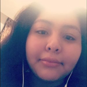 Meet your Posher, Deanna