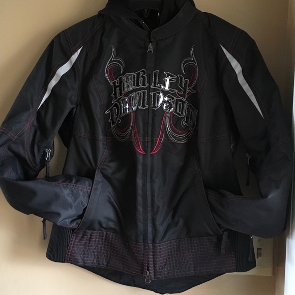 SOLD- Harley Davidson Women's Riding Jacket - Picture 4 of 8