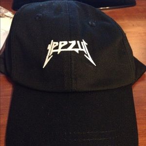 Yeezy Strapback