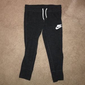 Small Nike calf length sweat pants