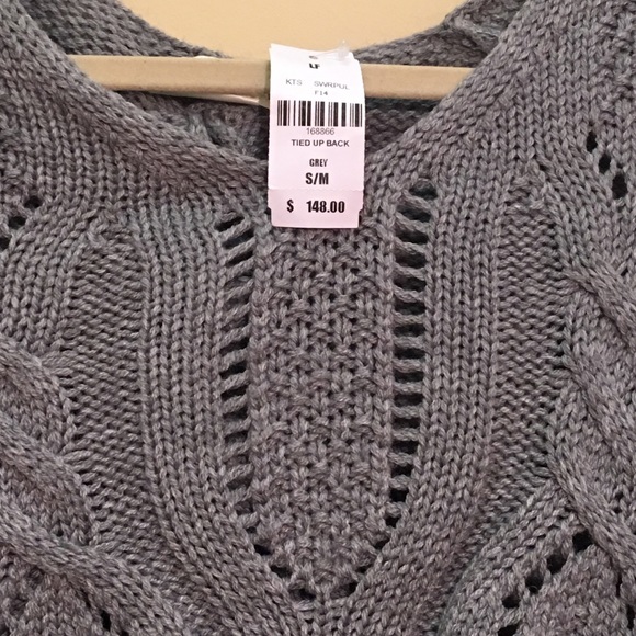 Crop Sweater - Picture 2 of 4