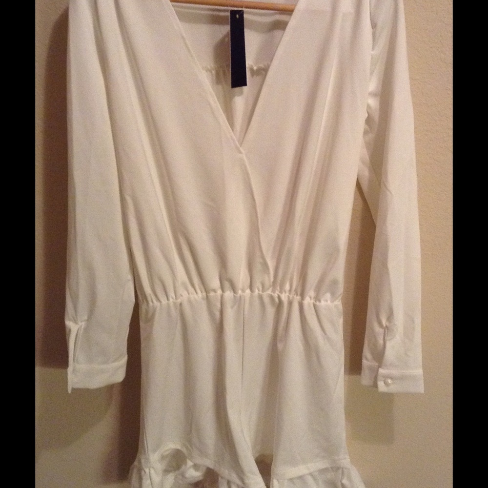 Look book Store Dressy Romper Short