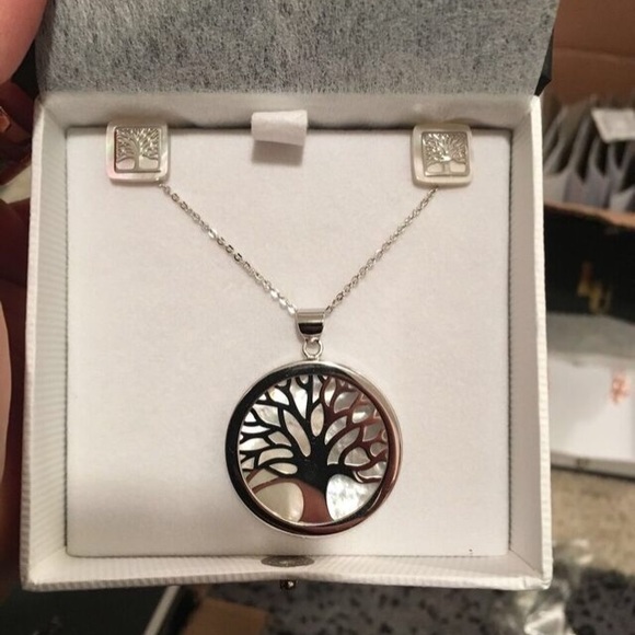 Tree of life earrings - Picture 3 of 3