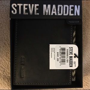 Steven Madden Men's wallet