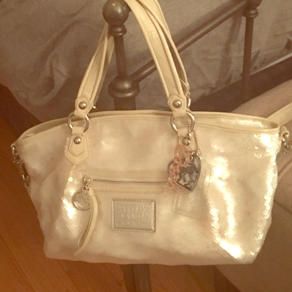 BEAUTIFUL COACH POPPY HIGHLIGHT OPAL PURSE!!!