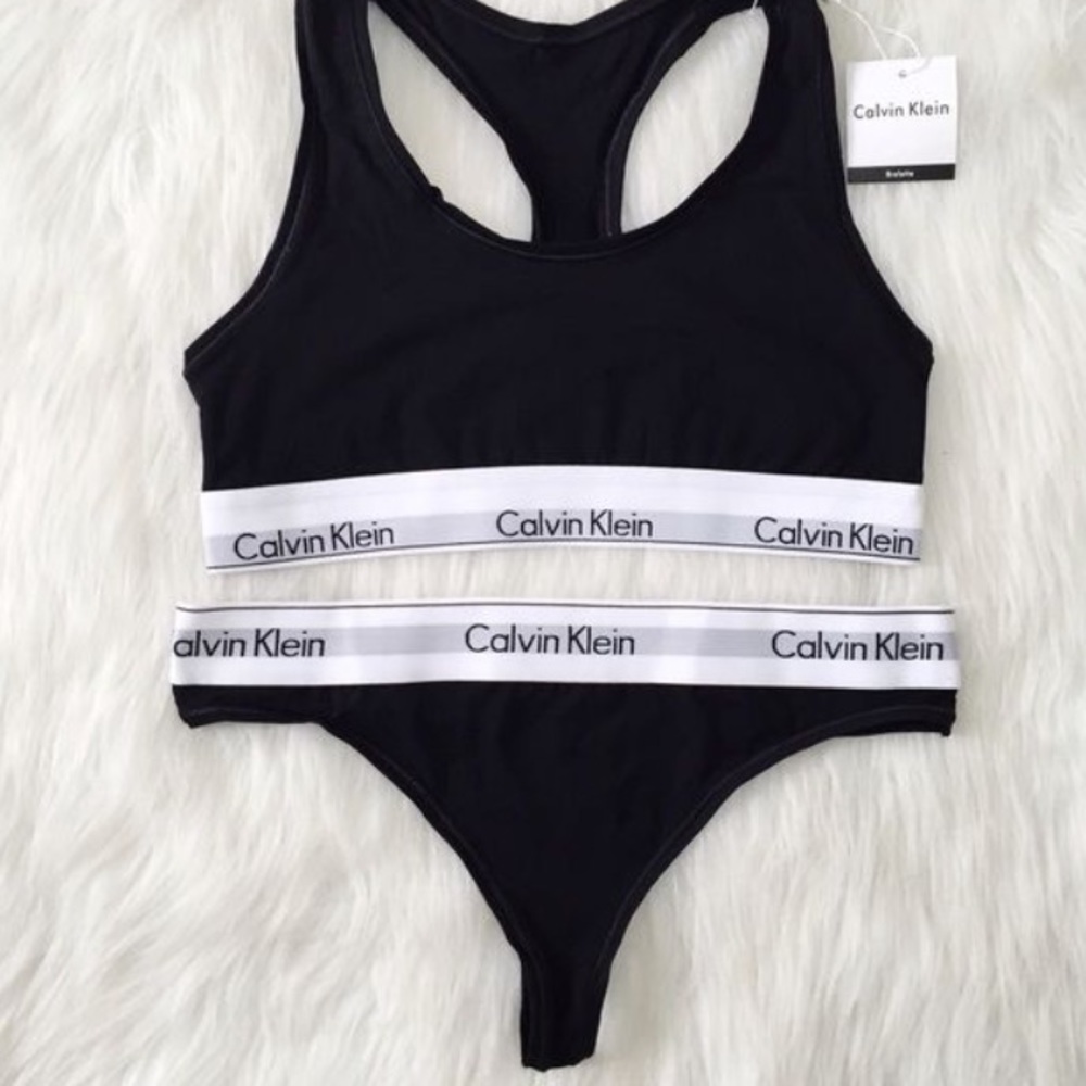 brand new, never been worn.Calvin Klein THONG ONLY