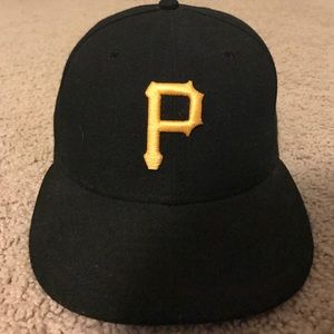 Pittsburgh Pirates fitted baseball hat 7 1/8