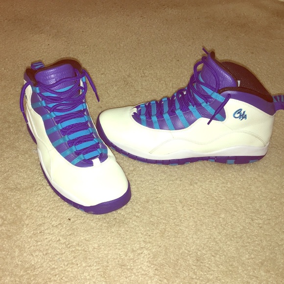 Jordan Retro 10 CHA - Picture 1 of 3