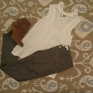 Sleeveless high-neck top