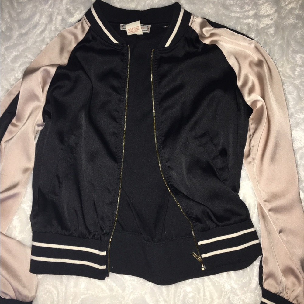 Tilly's bomber