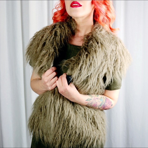 BB Dakota Jackets & Coats - Faux Fur Vest BB Dakota Jackets & Coats - Faux Fur Vest