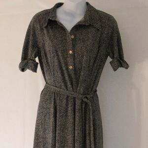 Lands End - Black & white dress perfect for work