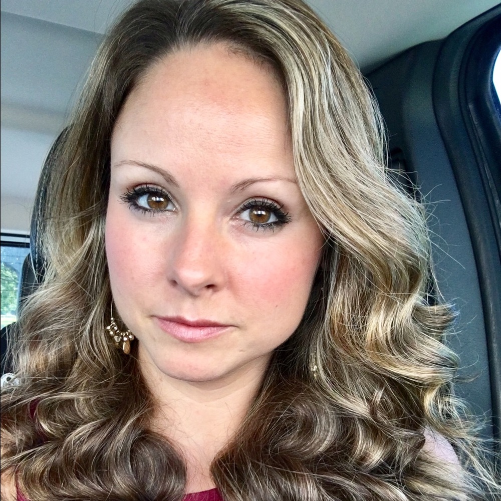 Meet your Posher, Christi