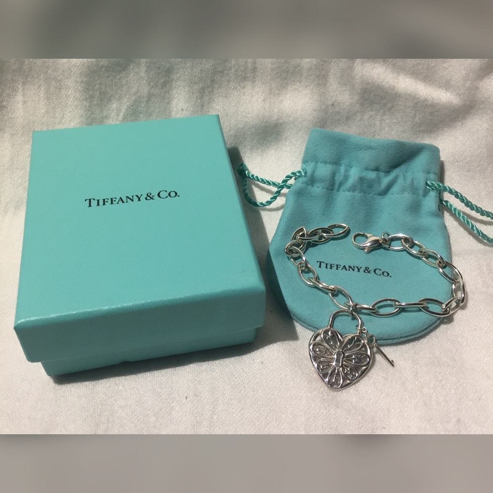 Tiffany Large Filigree 925 ❤️ Key Bracelet 7.5