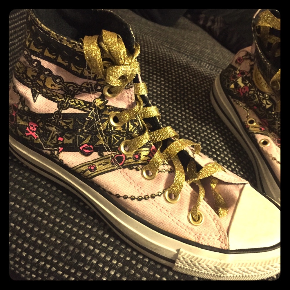 Converse