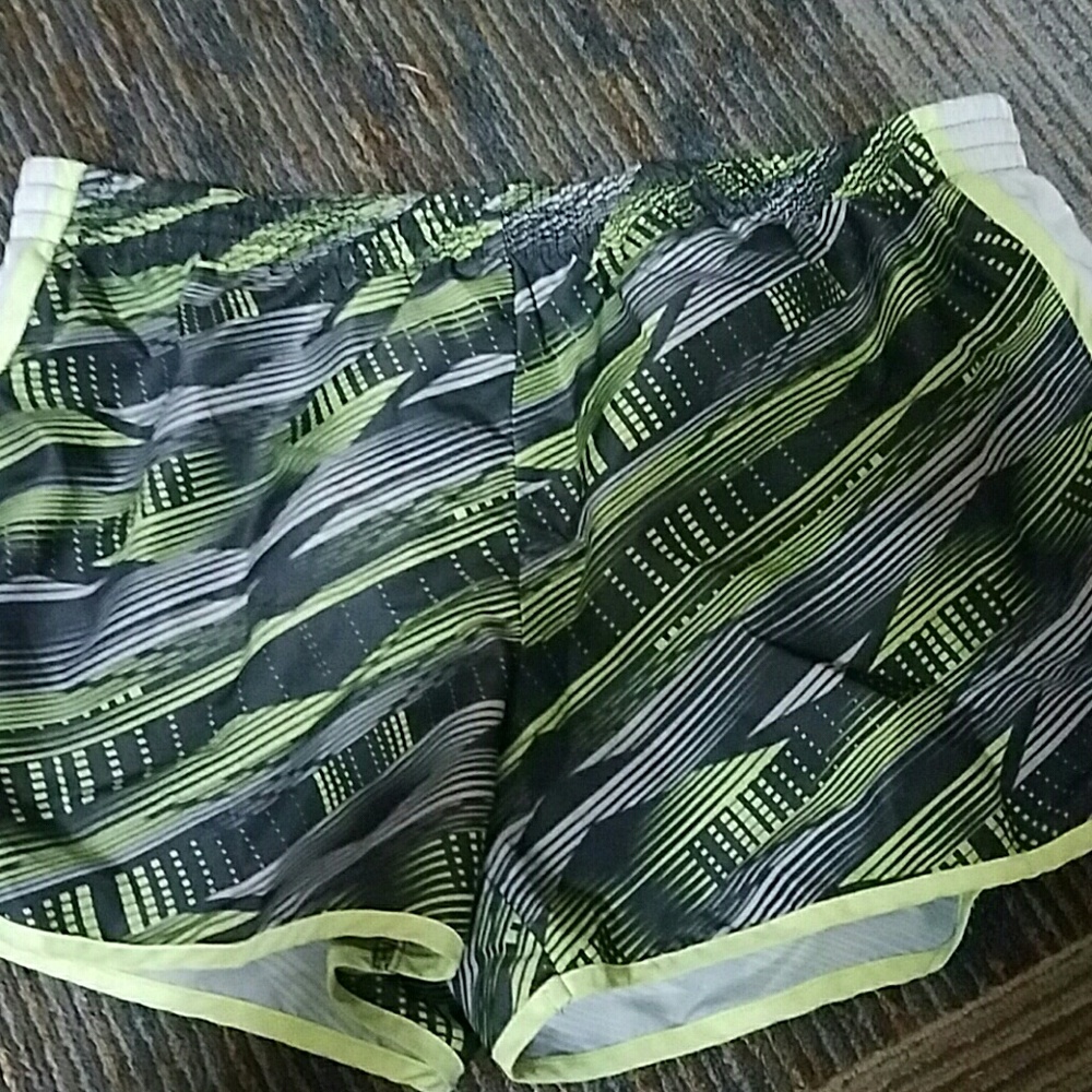 XL Danskin running shorts