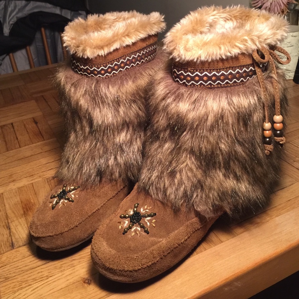 Minnetonka Fur Moccasins