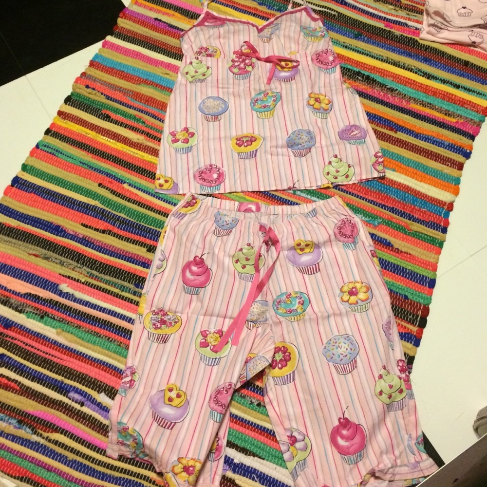 Cupcake printed pajama set