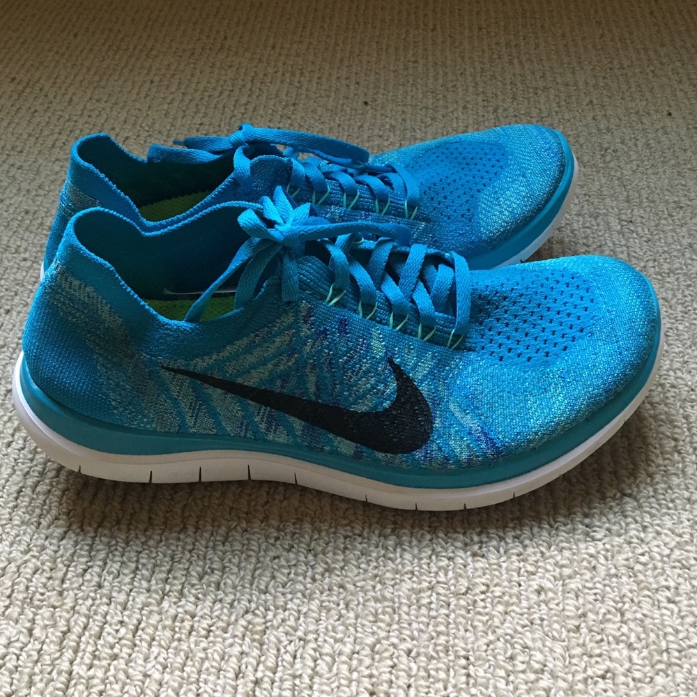 Nike Women's Free 4.0 Flyknit