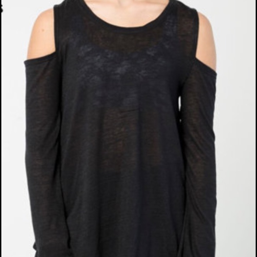 Show some shoulders top