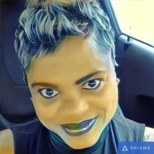 Meet your Posher, Theresa